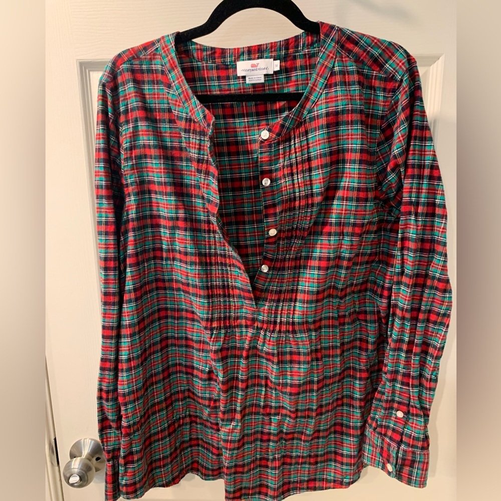 Vineyard Vines holiday half button down flannel shirt